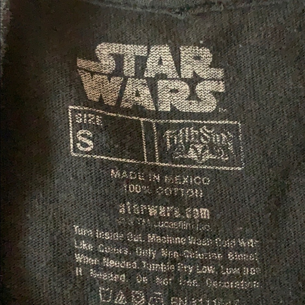 Star Wars black Darth Vader T shirt size small. - Picture 3 of 5